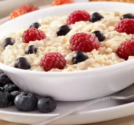 5 Resep Oatmeal Sehat dan Rendah Kolesterol