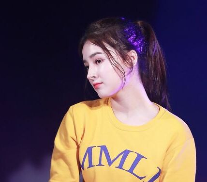 Yeonwoo Momoland