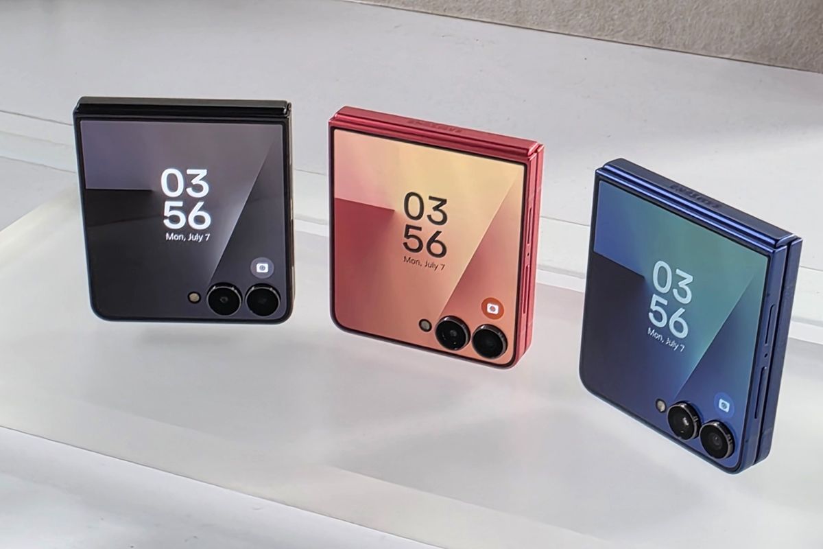 Cover Screen Lebih Besar Samsung Galaxy Flip 7