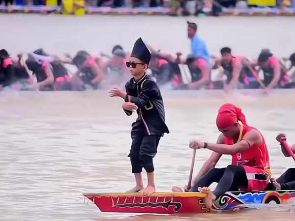 Viral Pacu Jalur Ternyata Tak Bisa Sembarangan