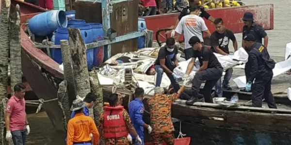 Kapal Imigran Tenggelam di Malaysia, 1 Tewas-Puluhan Hilang