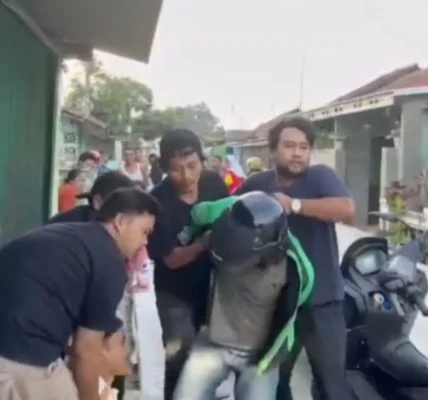 Pencuri Motor Berseragam Pengemudi Ojol Ditangkap di Tangerang
