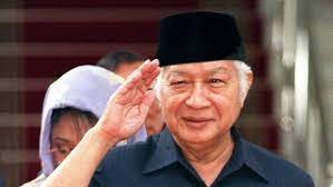 Kontroversi Gelar Pahlawan untuk Presiden Soeharto