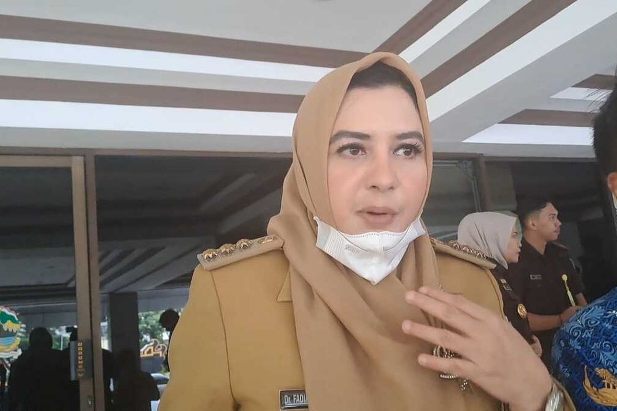 OTT Bupati Pekalongan Fadia Arafiq